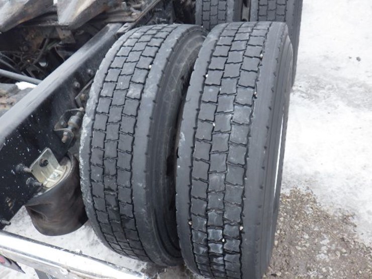 2015-international-prostar-image-9