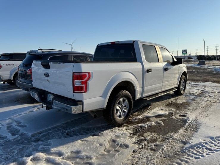 2018-ford-f150-xl-image-3