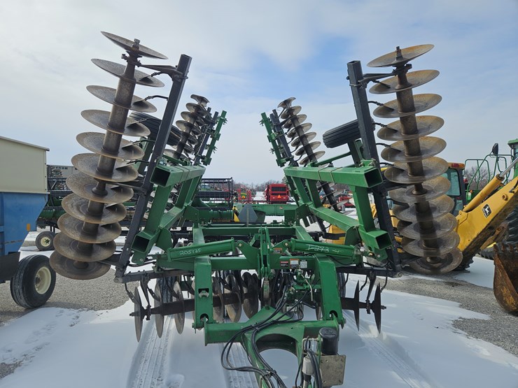 john-deere-637-image-3