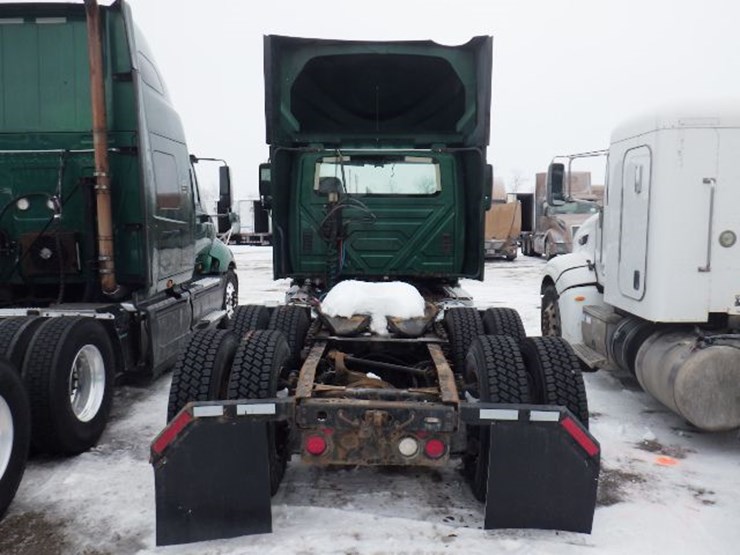 2015-international-prostar-image-10