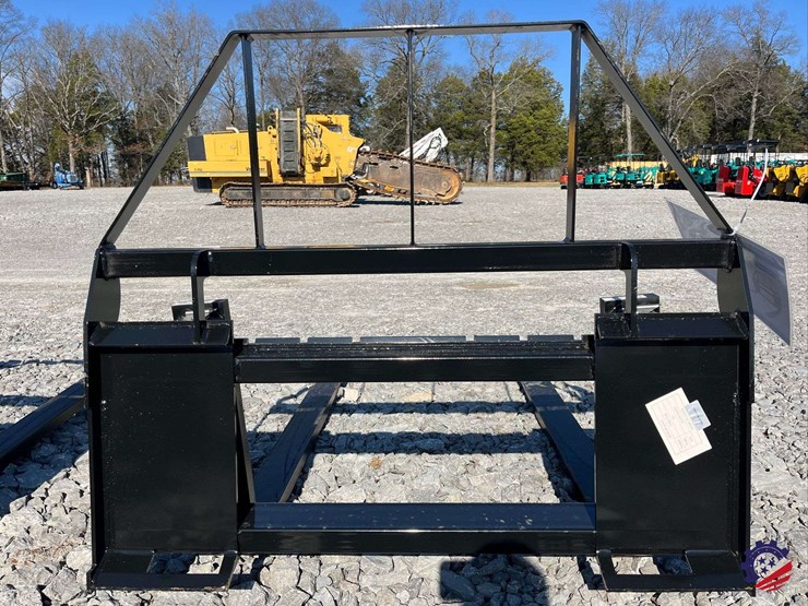 2026-mower-king-sa-skid-steer-forks-attachment-image-6