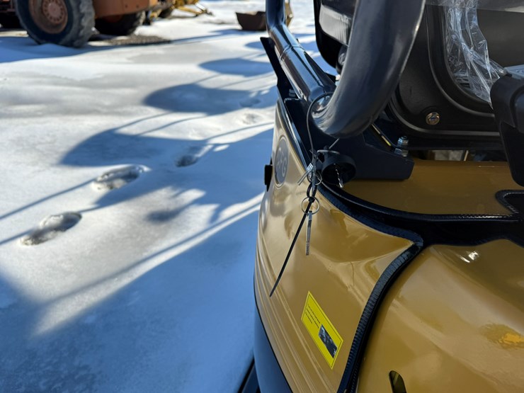 #101-•-unused-cfg-industry-qk20r-mini-excavator-qk20r202511040283-inv#-36802-image-14