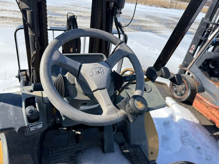 caterpillar-c5000-image-28