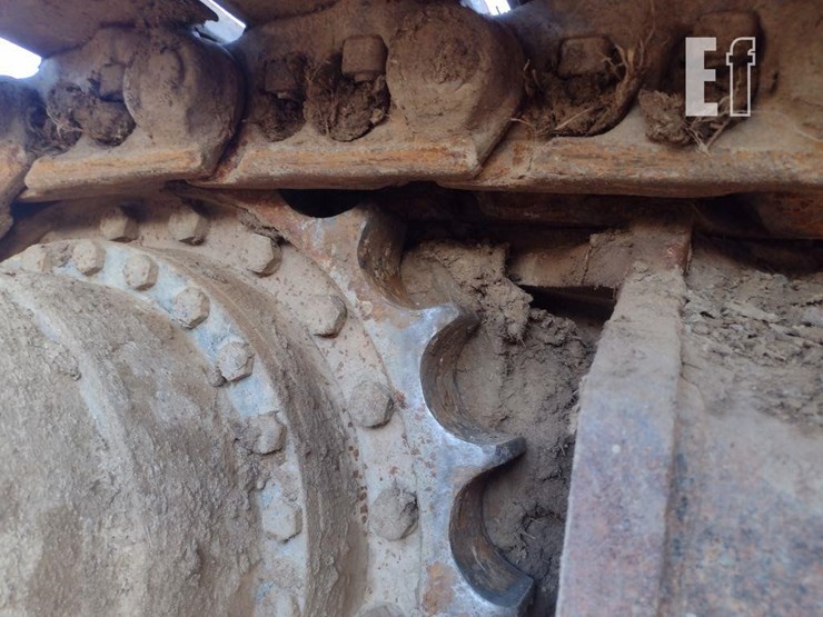 2000-deere-270c-lc-image-38