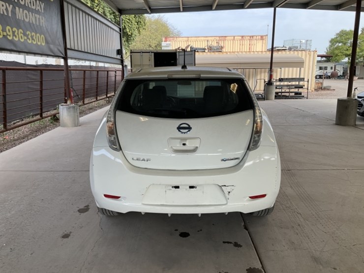 2015-nissan-lead-hatchback-image-6