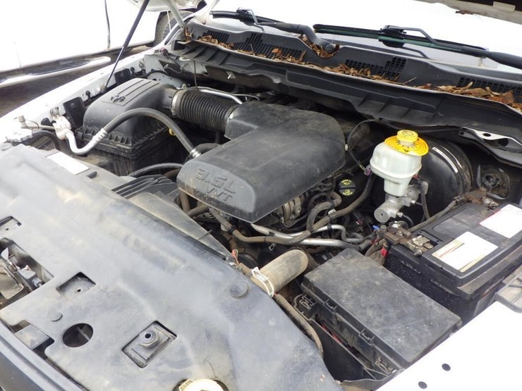 2016-dodge-1500-image-10