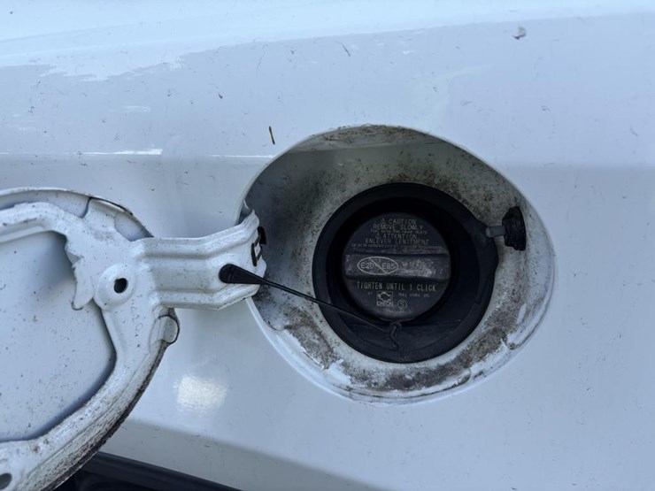 2018-toyota-rav4-image-26