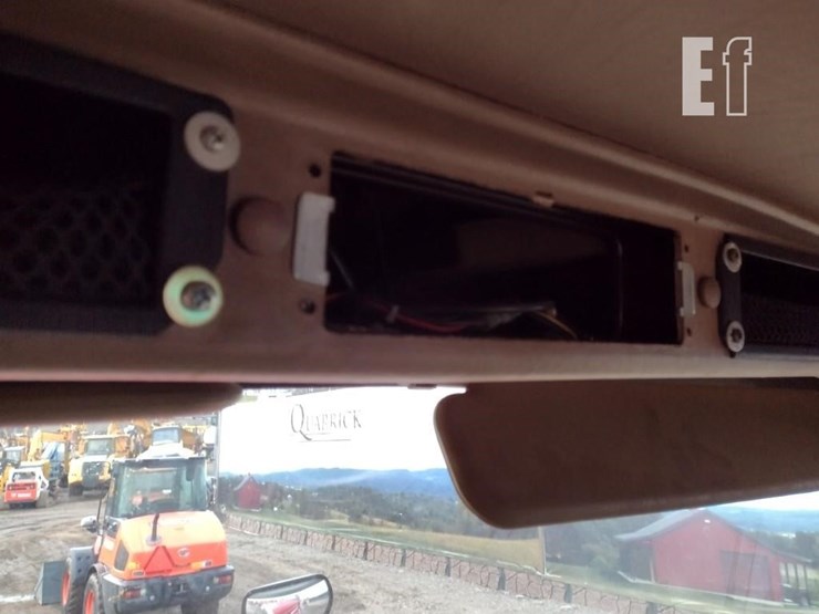 2006-international-paystar-5900-image-13