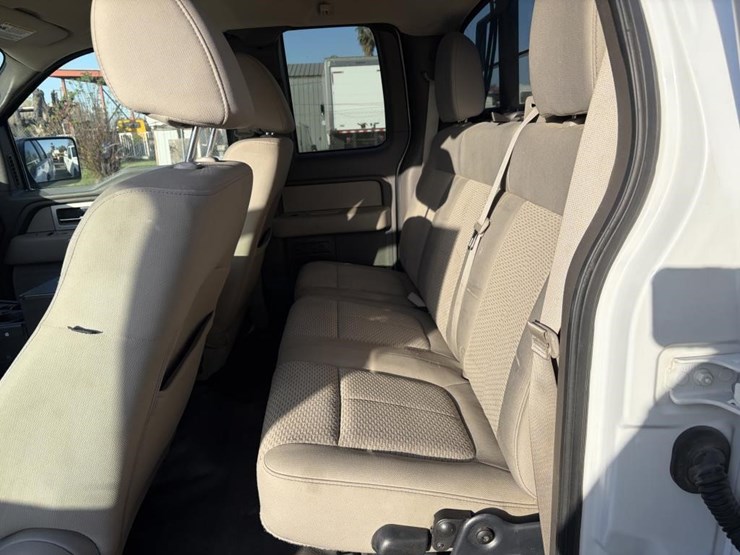 2010-ford-f150-image-16