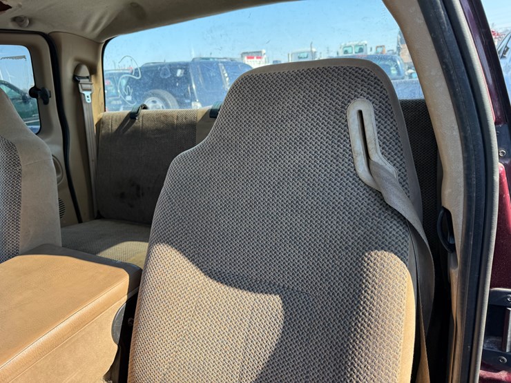 2001-dodge-ram-1500-image-32