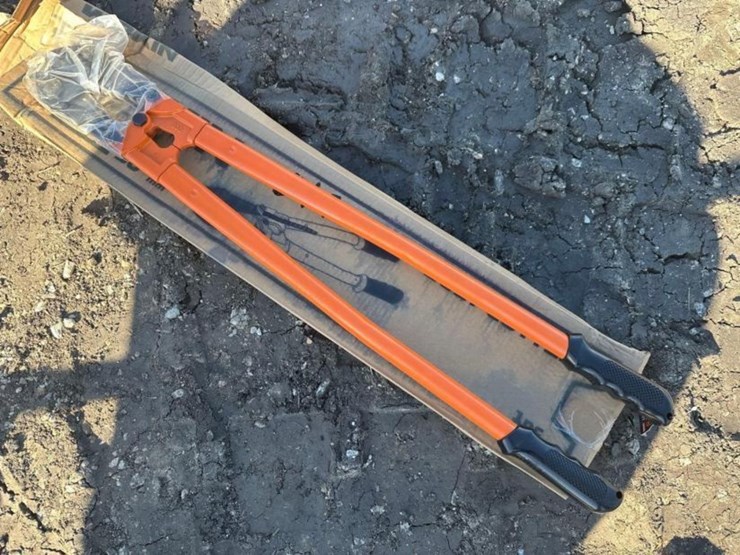 new-unused-wokin-36"-bolt-cutter-image-1