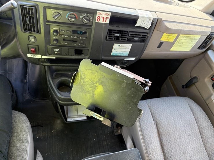 2007-utility-van-image-14