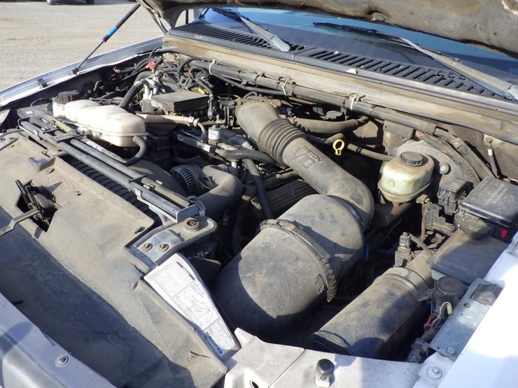 2001-ford-f350-image-9