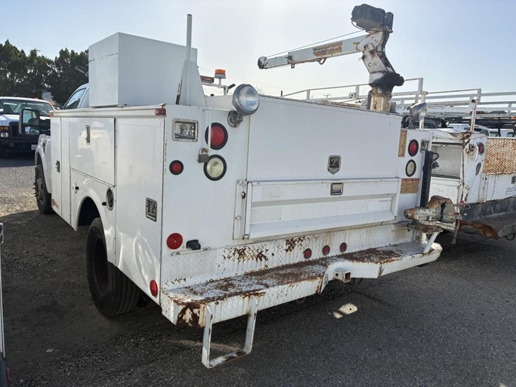 2008-ford-f350-image-4