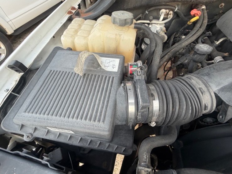 2004-gmc-1500-image-37