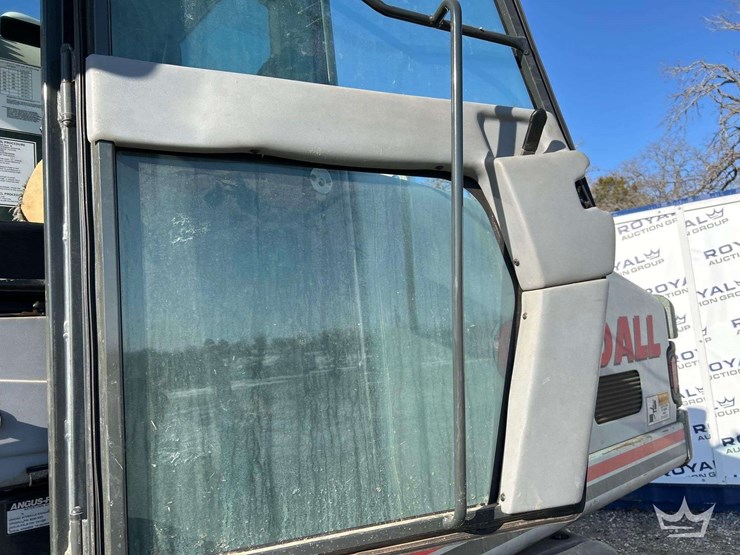 2004-gradall-xl3100-image-28