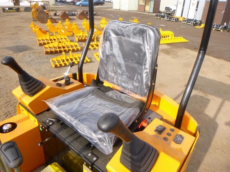 2026-vicsec-vc15-hydraulic-excavator-image-19