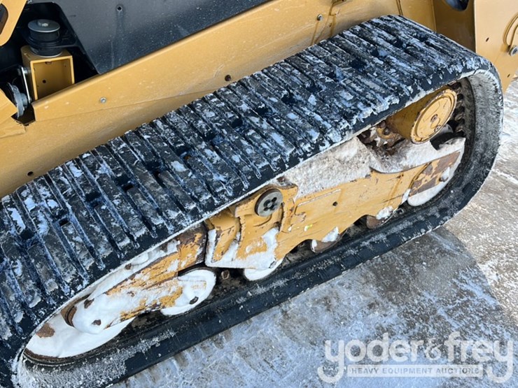 2023-caterpillar-259d3-image-16