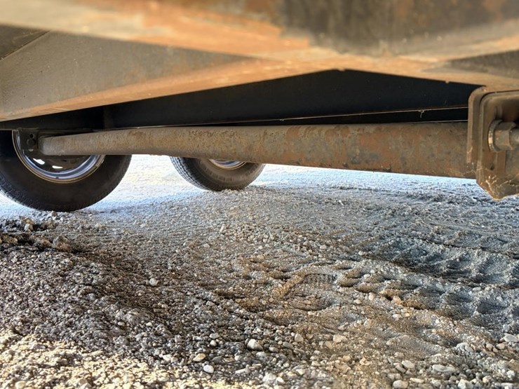 2008-cargo-wells-image-9