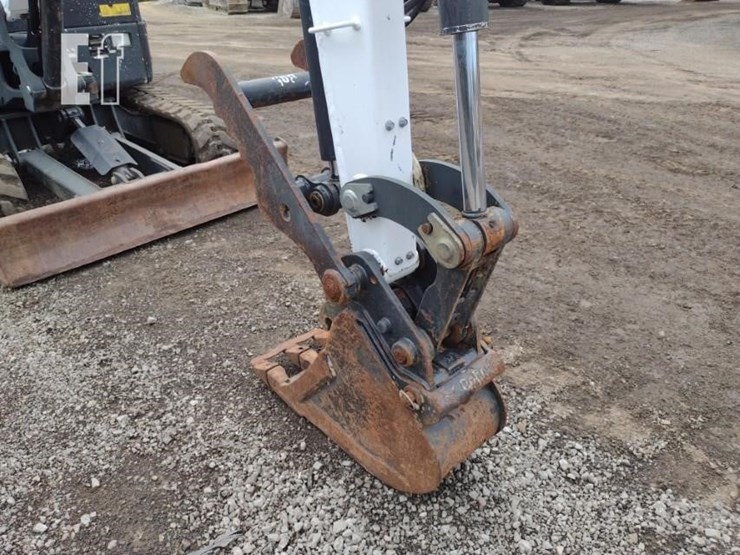 bobcat-e32i-image-18