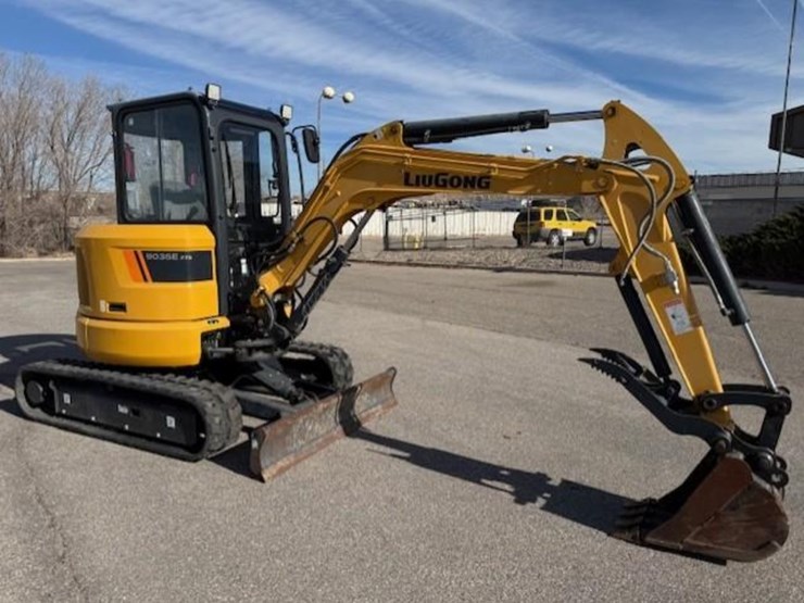 2022-liugong-9035e-image-4