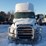 2019-freightliner-cascadia-116-image-2