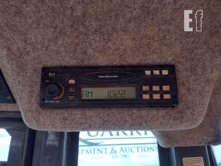 2002-deere-310sg-image-10