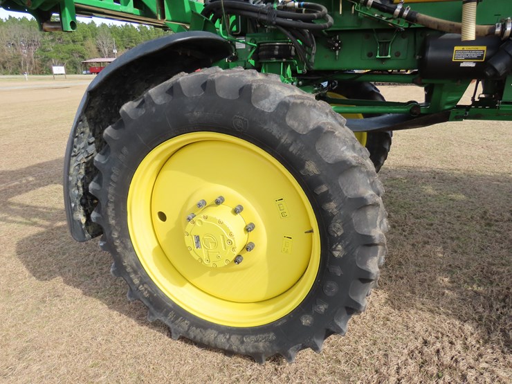 2022-john-deere-r4023-image-9