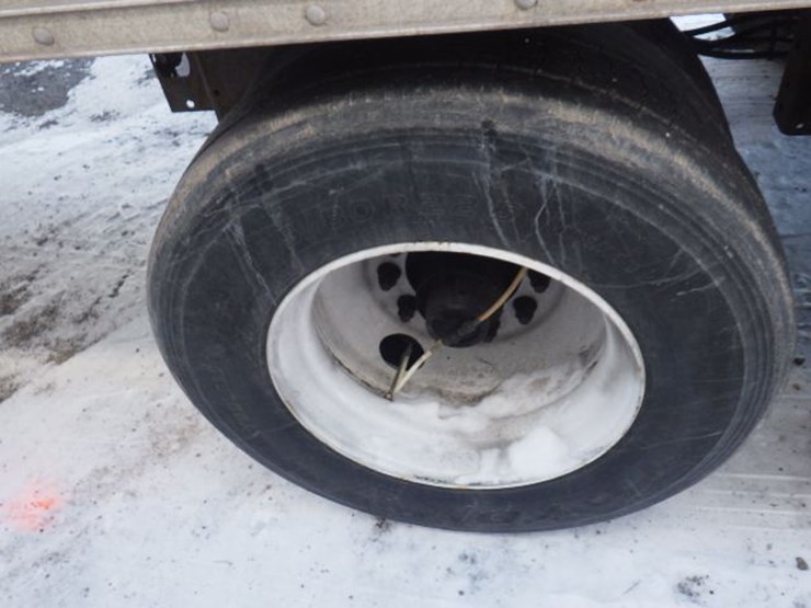 2016-hyundai-translead-image-17