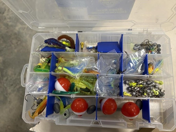 fishing-items,-filet-knife,-scale,-gps-image-7