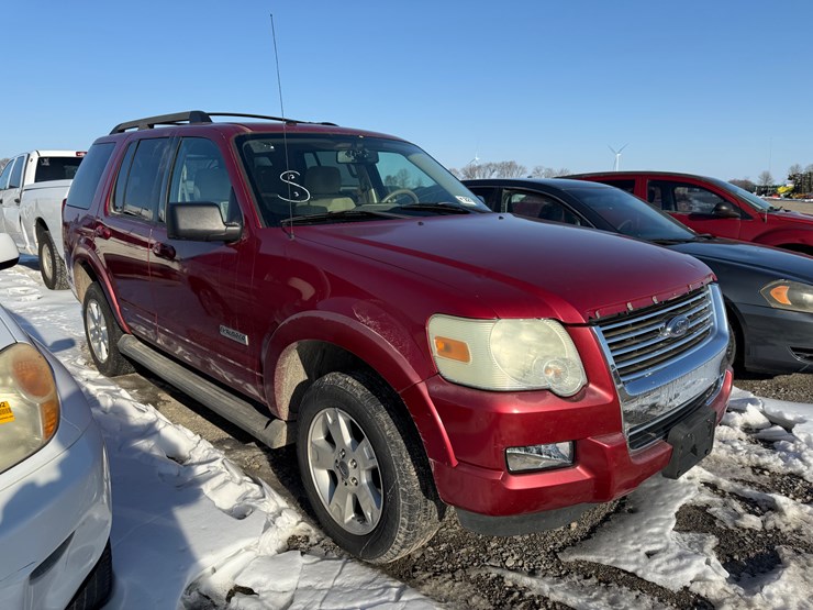 2008-ford-explorer-image-2