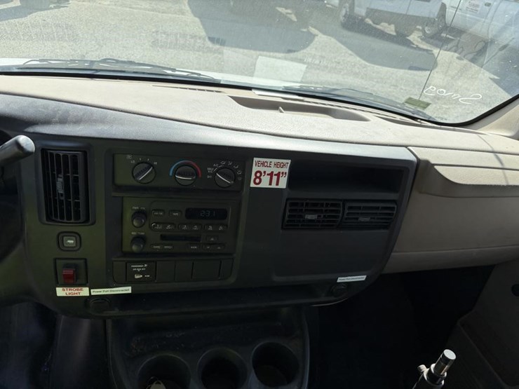 2007-utility-van-image-13