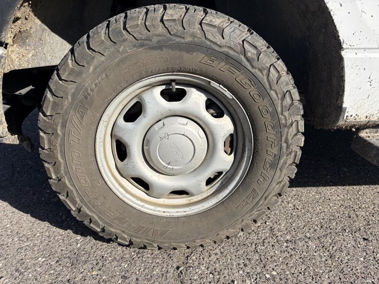 2014-ford-f150-image-30