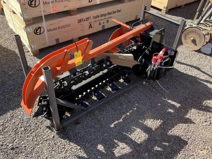 2025-giyi-gy-x39f-trencher-for-stand-up-skid-steer-image-1