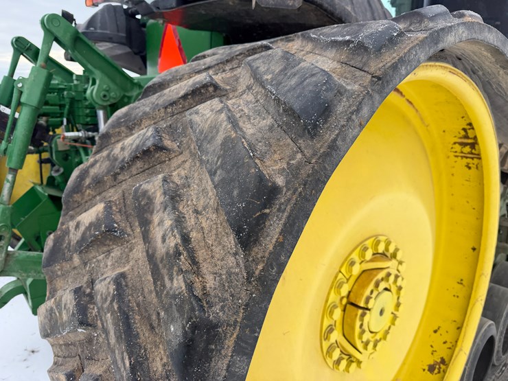 2015-john-deere-8370rt-image-99