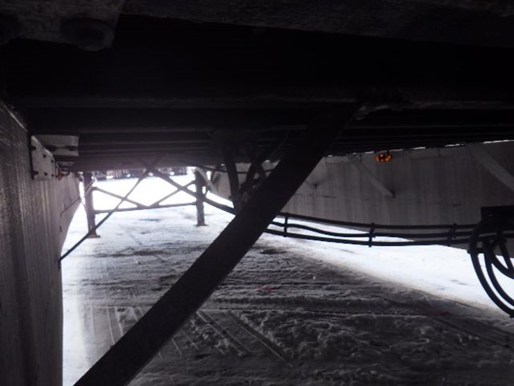 2016-hyundai-translead-image-17