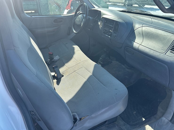 2000-ford-f150-image-12