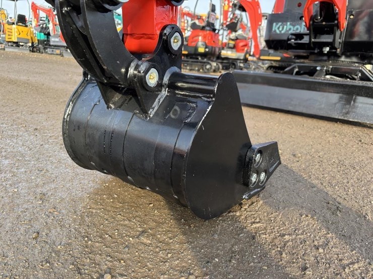 2025-tpm-18k-hydraulic-excavator-image-12