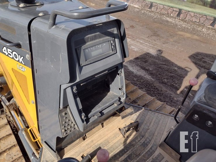 2020-deere-450k-image-12