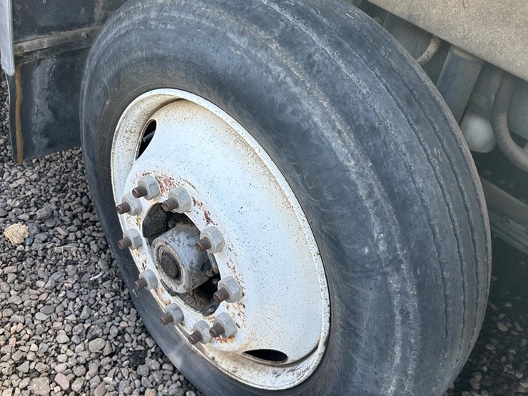 1994-volvo-fe42-image-7