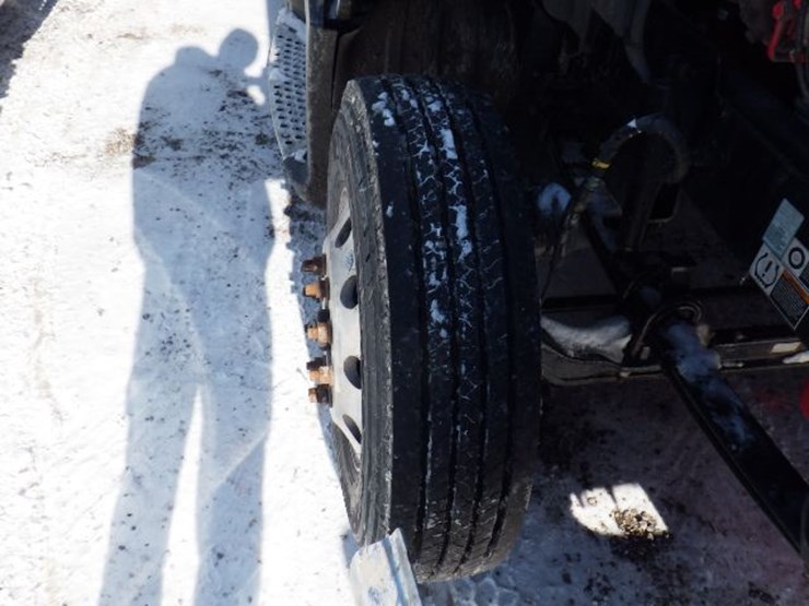 2020-kenworth-t680-image-26