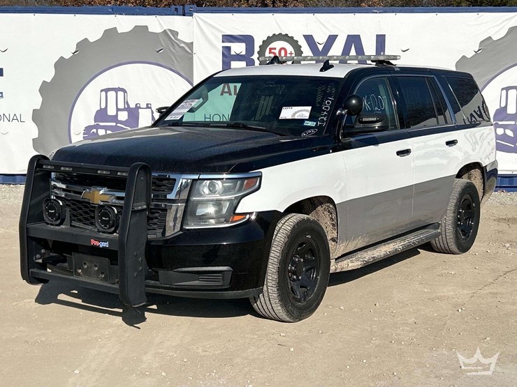 2019-chevrolet-tahoe-image-1