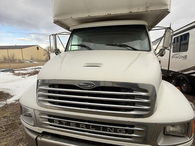 2005-sterling-acterra-image-2