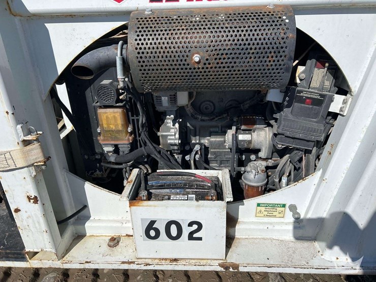 2012-sdp-ez-hauler-5500-image-13