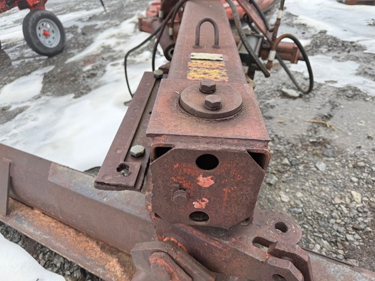 international-10-image-8