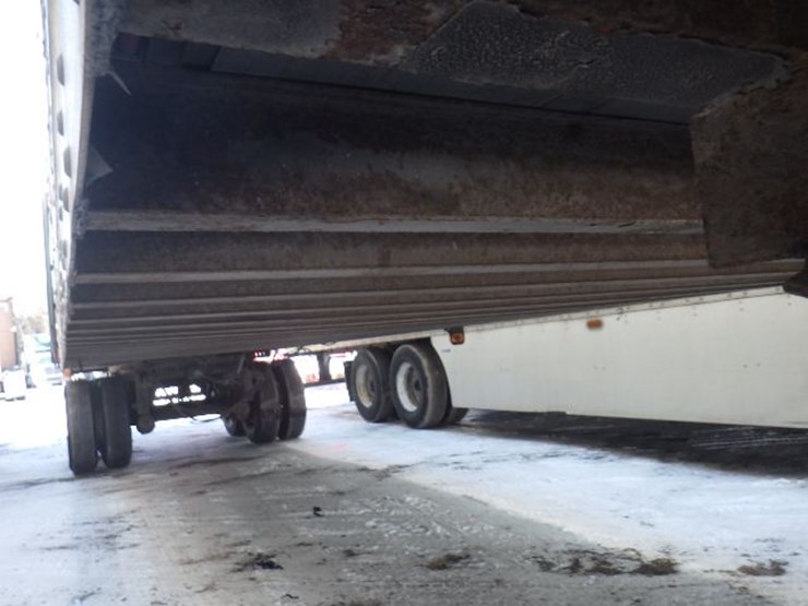 2016-great-dane-van-image-7