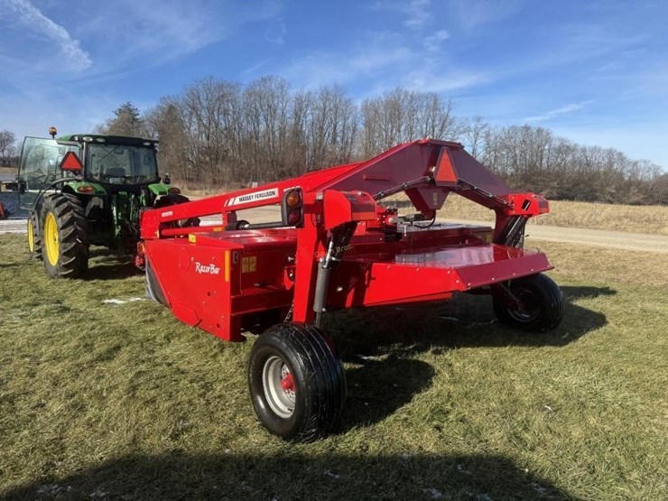 massey-ferguson-1383-image-4