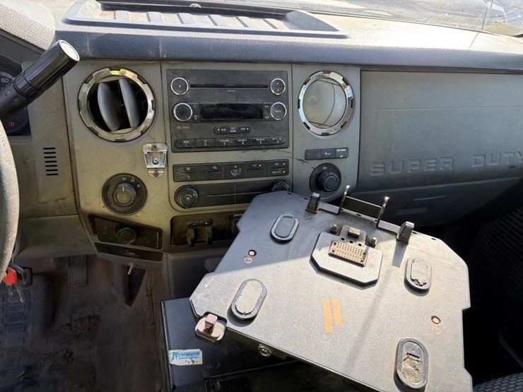 2011-ford-f250-sd-xlt-image-12