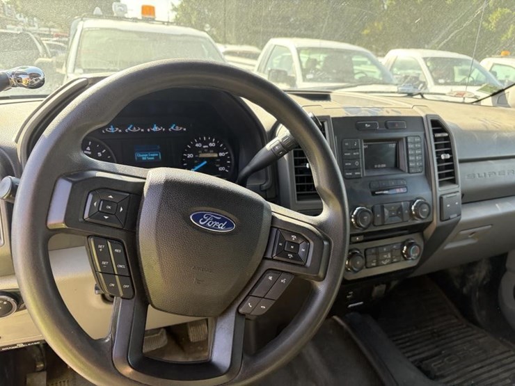 2017-ford-f250-image-11