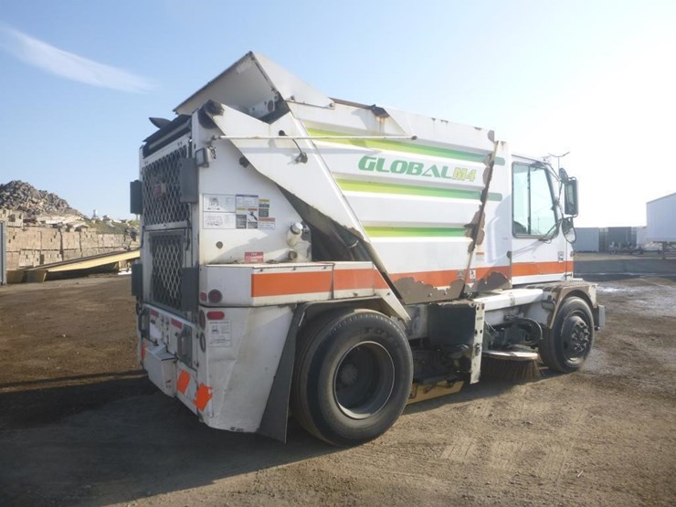 2013-global-m4-sweeper-image-3